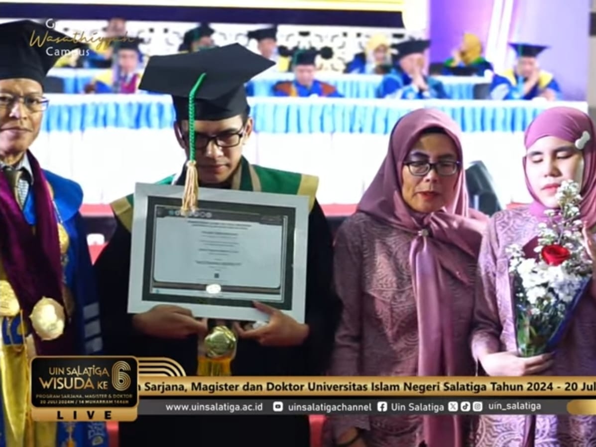 Organisasi Tak Menghalangi Aditya Pratama Mashuri Menjadi Wisudawan Inspiratif Berprestasi